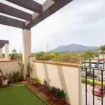 Playa Vistamar 아파트 *